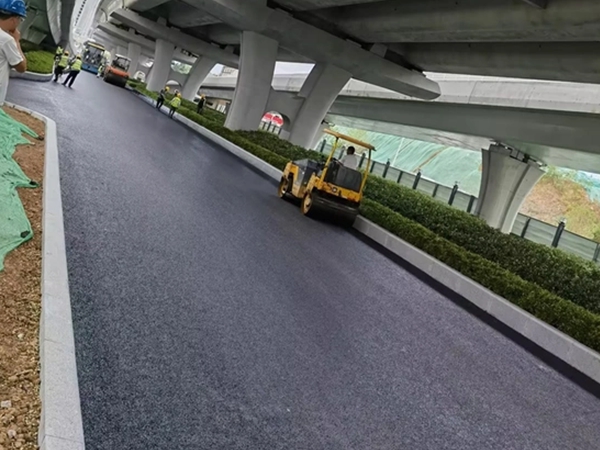 诸暨改性沥青路面铺设施工