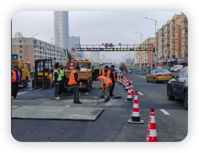 诸暨道路维修施工队：城市建设的守护者